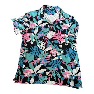 Chubbies Men’s Tropical Hawaiian Button Up Shirt – Black Floral Print